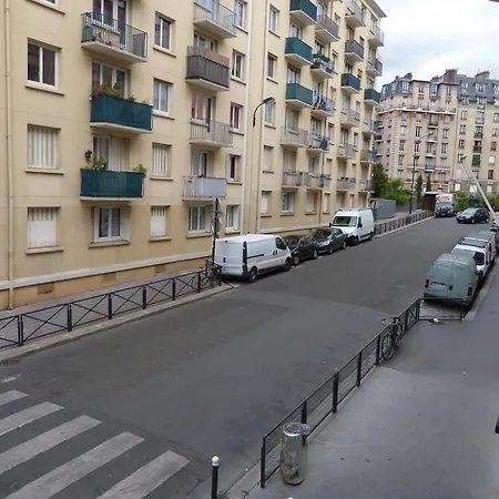 Apartment On Berzelius Paris